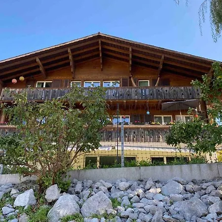 Und Berge Garden Apartment Faulensee