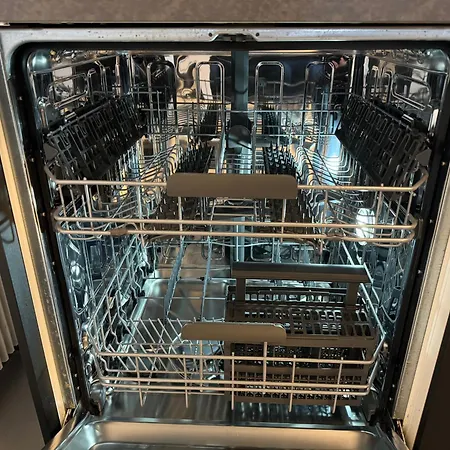 Und Berge Garden 아파트 폴린제