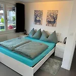 Und Berge Garden Apartamento *