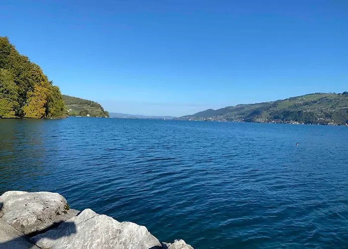 公寓 Und Berge Garden